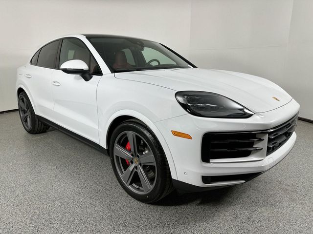 2024 Porsche Cayenne S