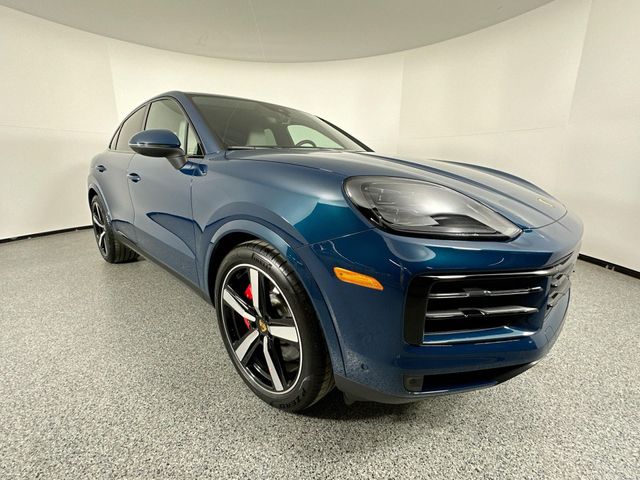 2024 Porsche Cayenne S