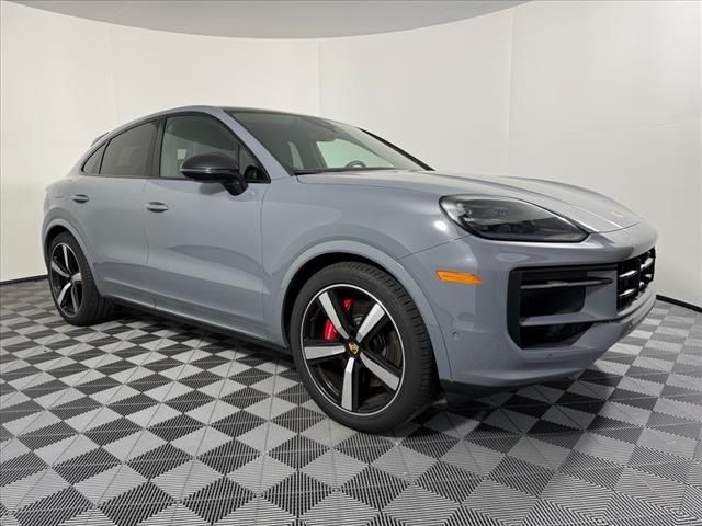 2024 Porsche Cayenne S