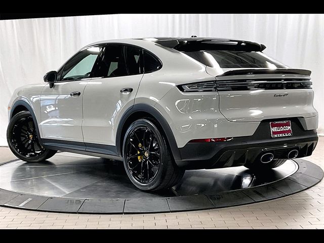 2024 Porsche Cayenne Turbo GT