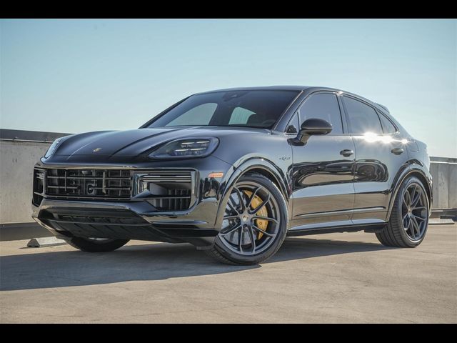 2024 Porsche Cayenne Turbo E-Hybrid