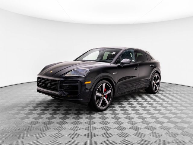 2024 Porsche Cayenne Turbo E-Hybrid