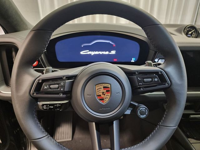 2024 Porsche Cayenne E-Hybrid S