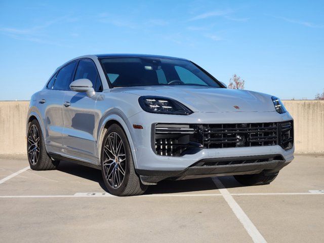 2024 Porsche Cayenne Turbo E-Hybrid