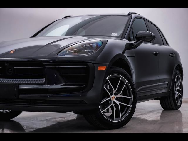 2024 Porsche Macan 