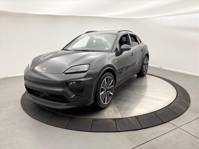 2024 Porsche Macan Electric 4