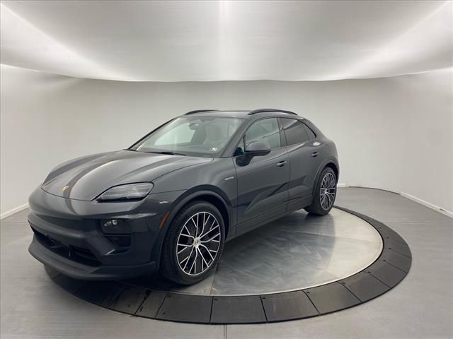 2024 Porsche Macan Electric 4