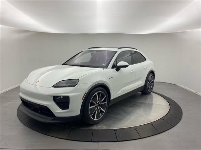 2024 Porsche Macan Electric 4