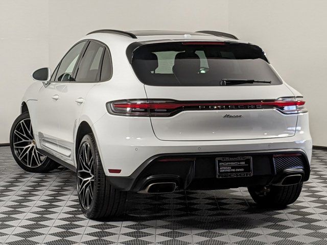 2024 Porsche Macan 