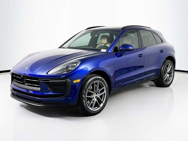 2024 Porsche Macan Base