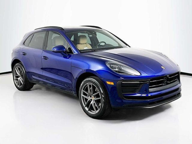 2024 Porsche Macan Base