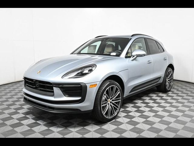 2024 Porsche Macan Base