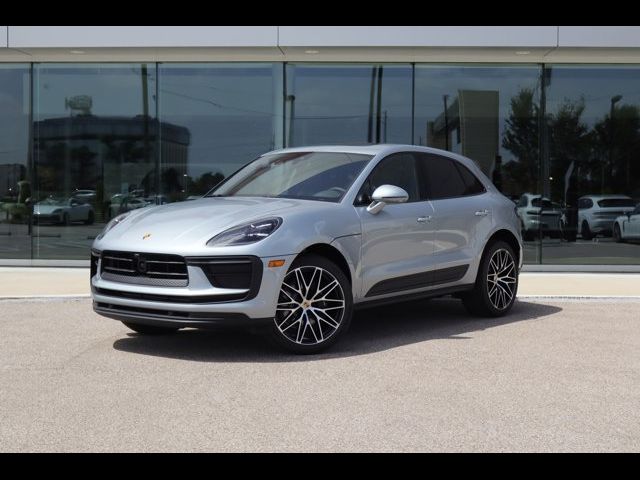 2024 Porsche Macan Base