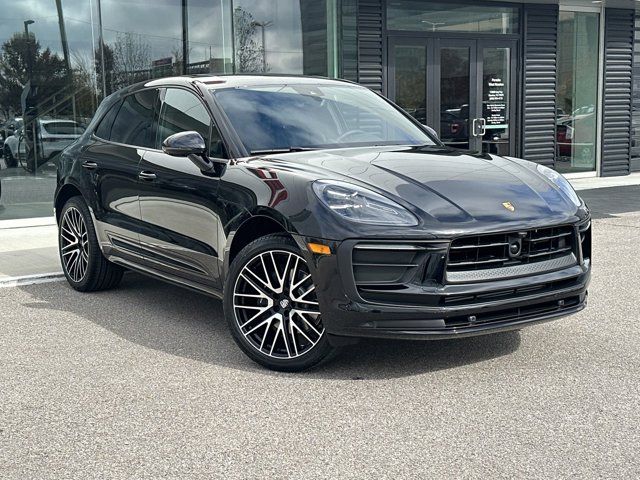 2024 Porsche Macan Base