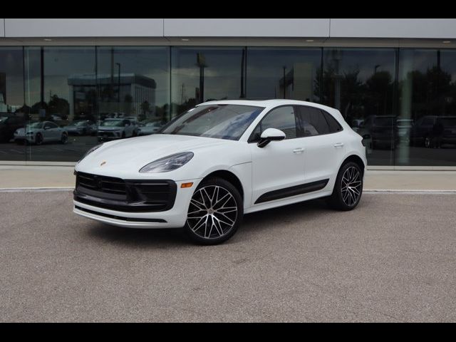 2024 Porsche Macan Base