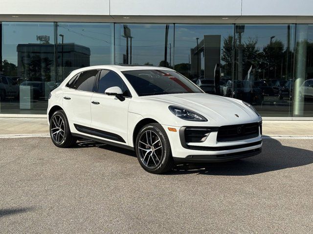 2024 Porsche Macan Base