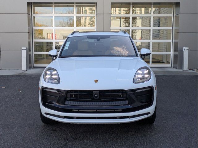 2024 Porsche Macan