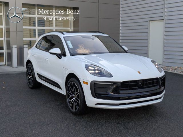 2024 Porsche Macan