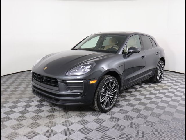 2024 Porsche Macan Base