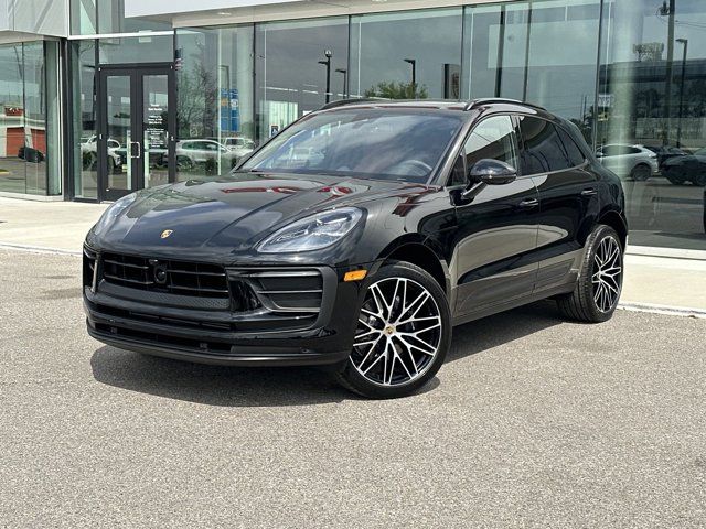 2024 Porsche Macan Base