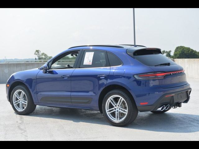 2024 Porsche Macan Base