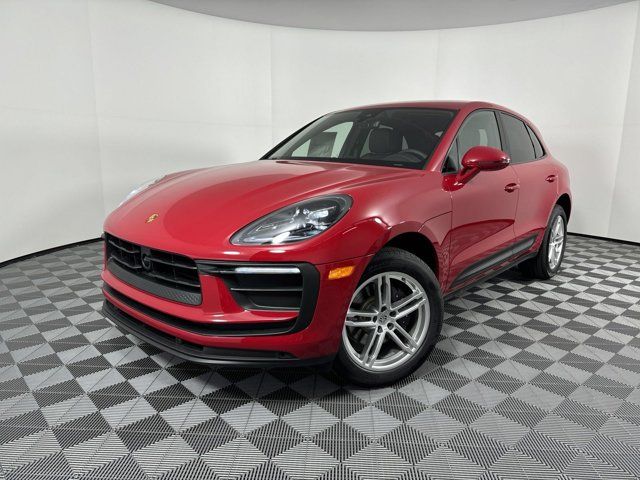 2024 Porsche Macan Base