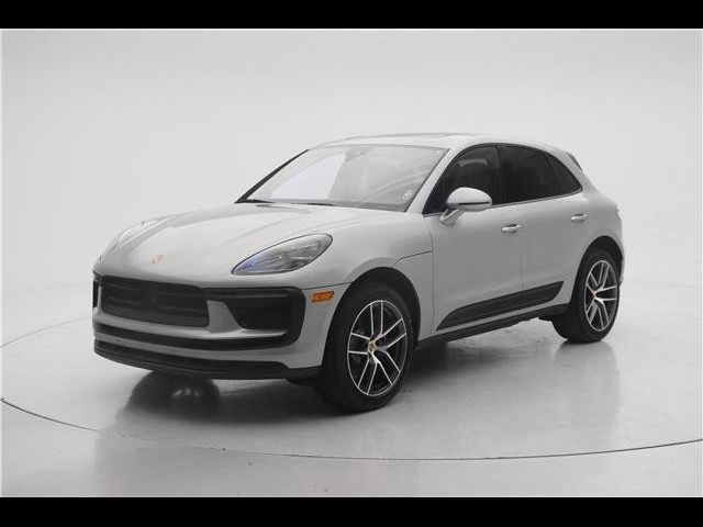 2024 Porsche Macan Base