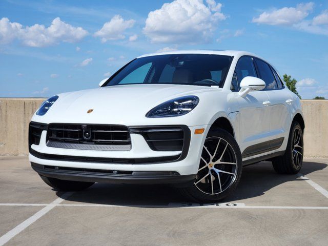 2024 Porsche Macan Base