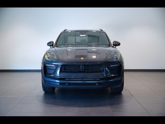 2024 Porsche Macan 