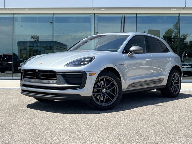 2024 Porsche Macan T