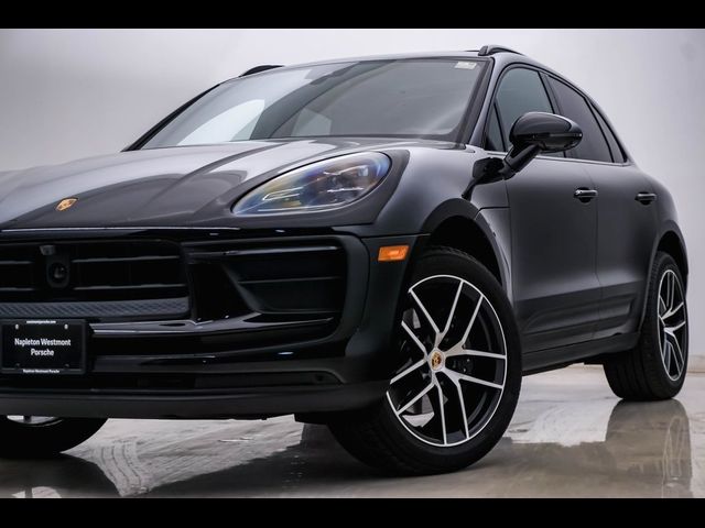 2024 Porsche Macan 