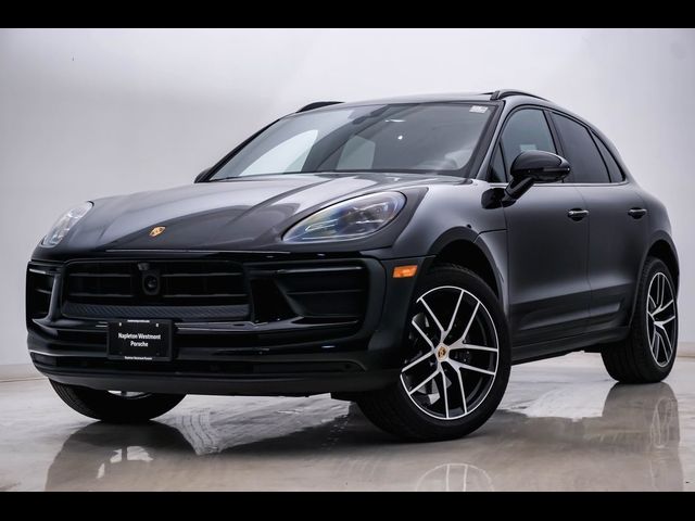 2024 Porsche Macan 