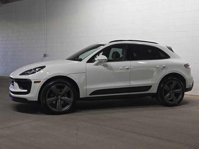 2024 Porsche Macan 