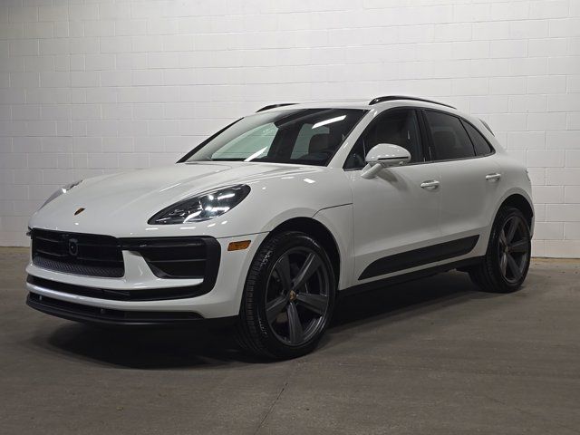 2024 Porsche Macan 