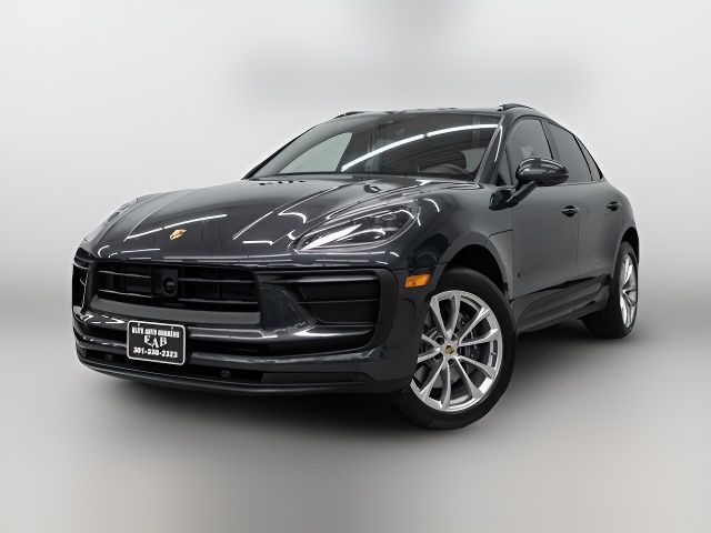 2024 Porsche Macan Base