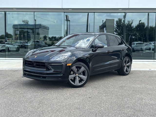 2024 Porsche Macan Base