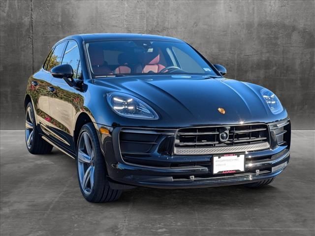 2024 Porsche Macan Base