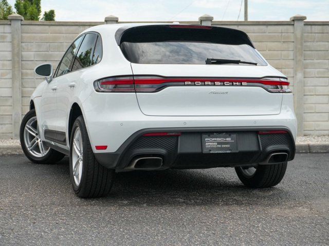 2024 Porsche Macan Base