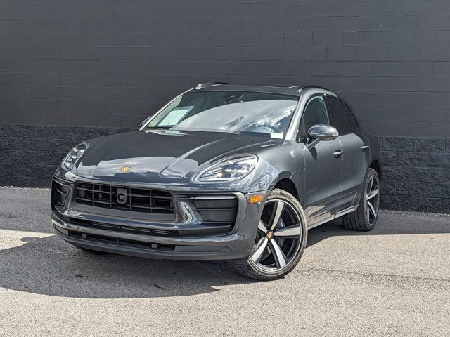 2024 Porsche Macan Base