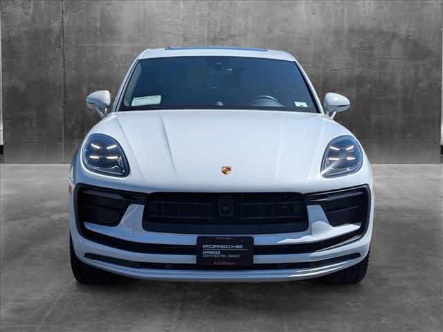 2024 Porsche Macan Base