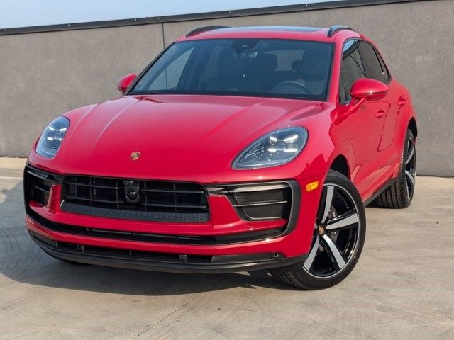 2024 Porsche Macan Base