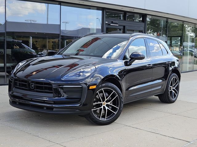 2024 Porsche Macan Base