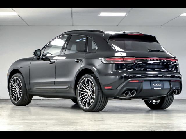 2024 Porsche Macan Base