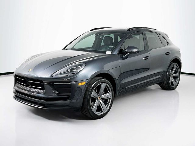 2024 Porsche Macan Base