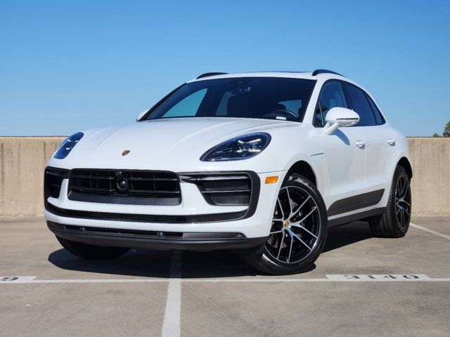 2024 Porsche Macan Base