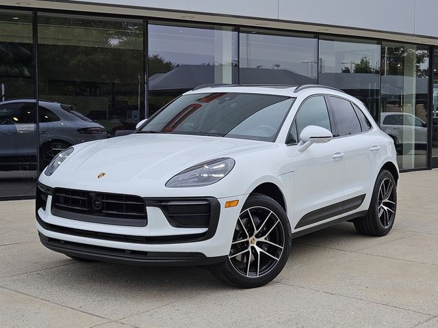 2024 Porsche Macan Base