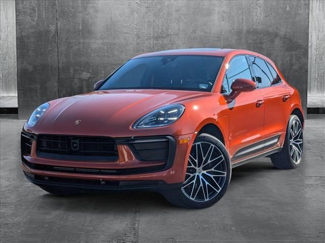 2024 Porsche Macan Base