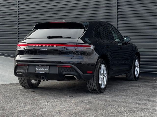 2024 Porsche Macan 