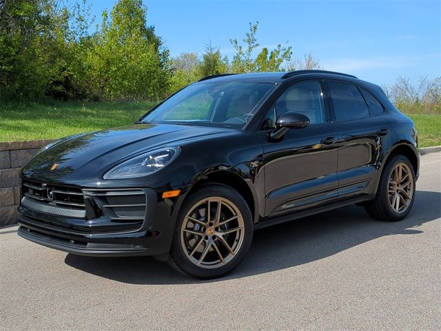 2024 Porsche Macan Base