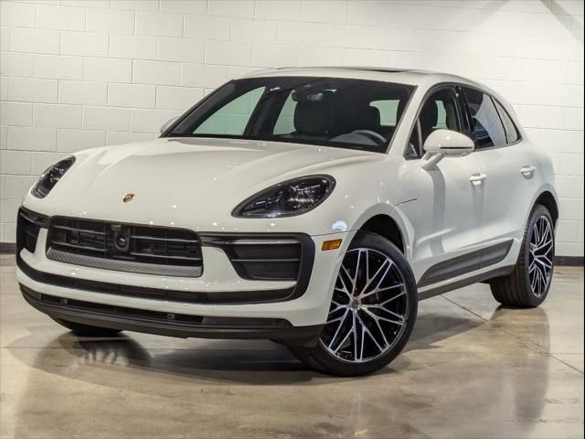 2024 Porsche Macan Base